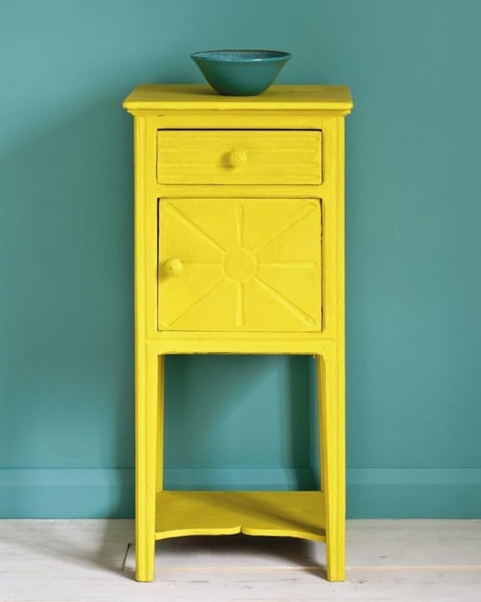 Annie Sloan Chalk Paint® (English Yellow, 500 ml/16.9 Fl Oz) a unique decorative paint for furniture, cabinets and home décor with no sanding or priming