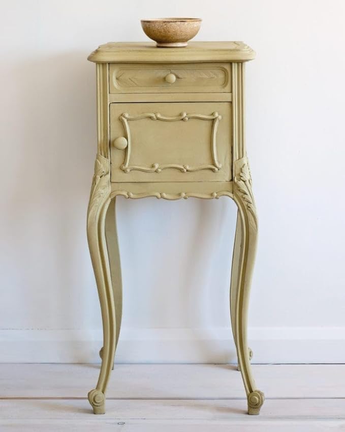 Annie Sloan Chalk Paint® (Versailles, 1 Litre/33.8 Fl Oz) a unique decorative paint for furniture, cabinets and home décor with no sanding or priming