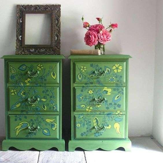 Annie Sloan Chalk Paint® (Antibes Green, 500 ml/16.9 Fl Oz) a unique decorative paint for furniture, cabinets and home décor with no sanding or priming