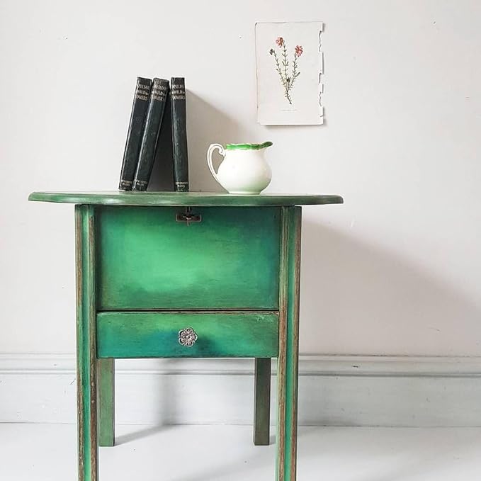 Annie Sloan Chalk Paint® (Antibes Green, 1 Litre/33.8 Fl Oz) a unique decorative paint for furniture, cabinets and home décor with no sanding or priming