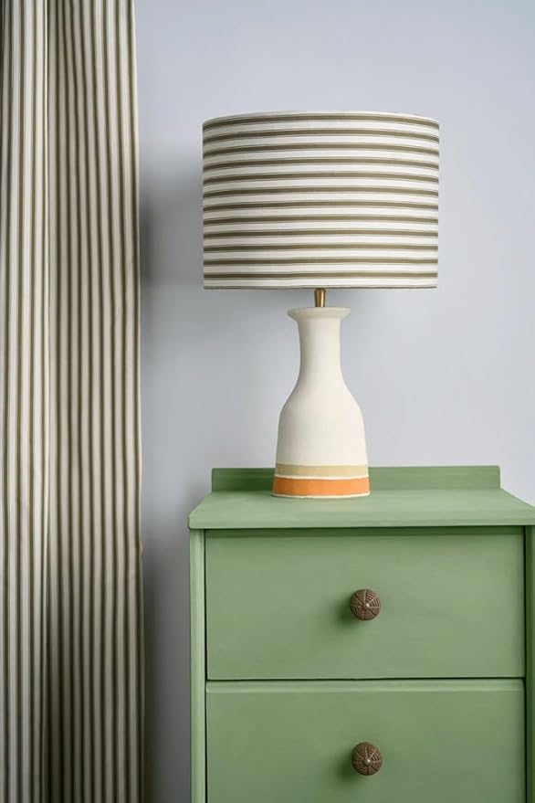 Annie Sloan Chalk Paint® (Capability Green, 1 Litre/33.8 Fl Oz) a unique decorative paint for furniture, cabinets and home décor with no sanding or priming