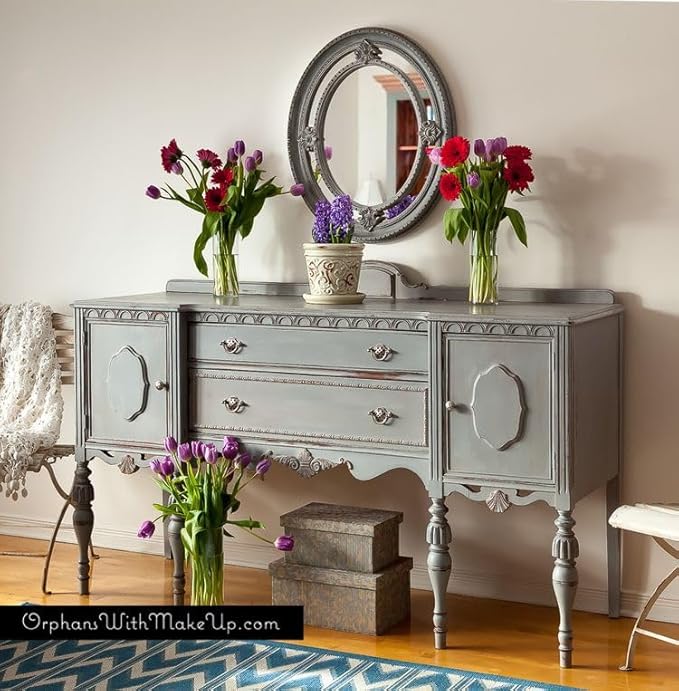 Annie Sloan Chalk Paint® (Paris Grey, 1 Litre/33.8 Fl Oz) a unique decorative paint for furniture, cabinets and home décor with no sanding or priming