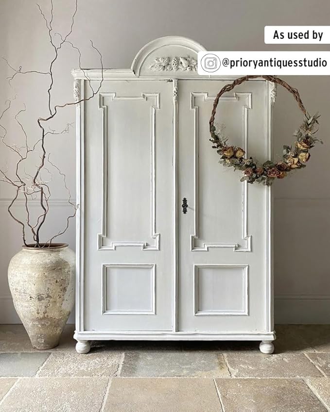Annie Sloan Chalk Paint® (Old White, 120 ml/4.06 Fl Oz) a unique decorative paint for furniture, cabinets and home décor with no sanding or priming