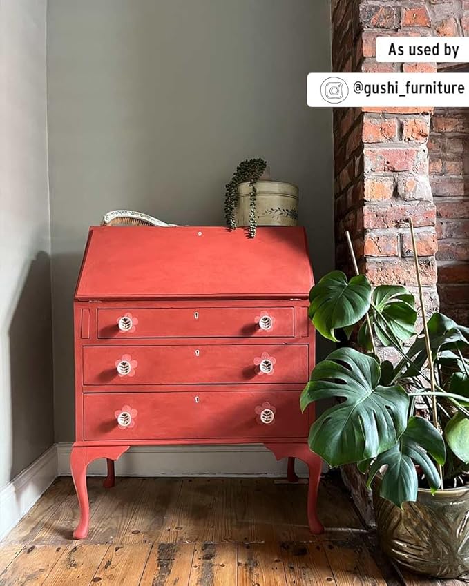 Annie Sloan Chalk Paint® (Paprika Red, 500 ml/16.9 Fl Oz) a unique decorative paint for furniture, cabinets and home décor with no sanding or priming