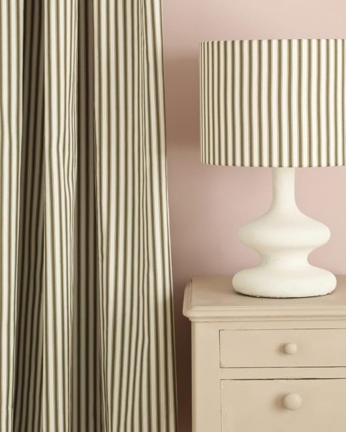 Annie Sloan Chalk Paint® (Country Grey, 500 ml/16.9 Fl Oz) a unique decorative paint for furniture, cabinets and home décor with no sanding or priming