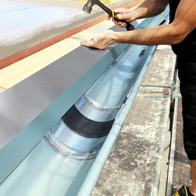 Therwen 1 Roll Aluminum Flashing Roll Metal Aluminum Roof Panels 0.2 mm Thickness Roof Flashing Strip for Sealing Windows Doors Siding Backyard Stains Moss and Mildew Prevention (4" x 20')