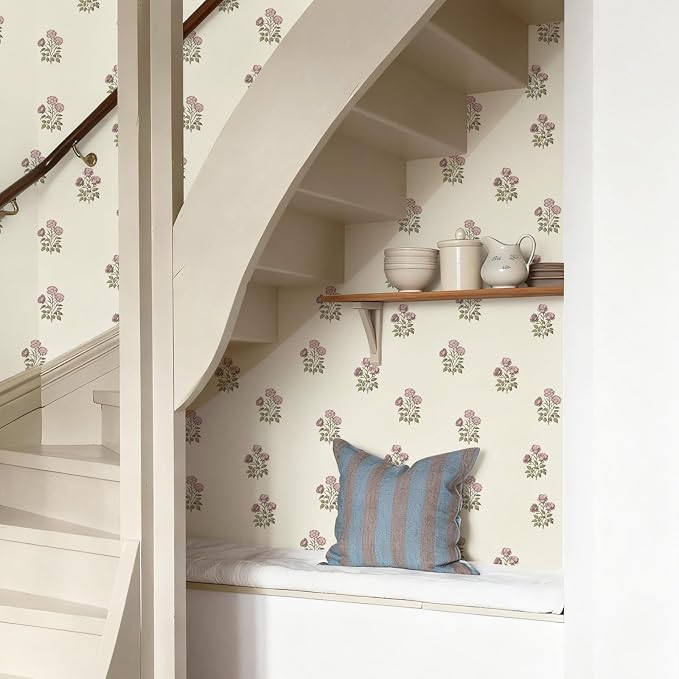 17.3"× 590.5" Vintage Floral Wallpaper Peel and Stick Boho Wallpaper Removable Waterproof Beige Rose Pattern Contact Paper for Bedroom, Bathroom, Home Wall