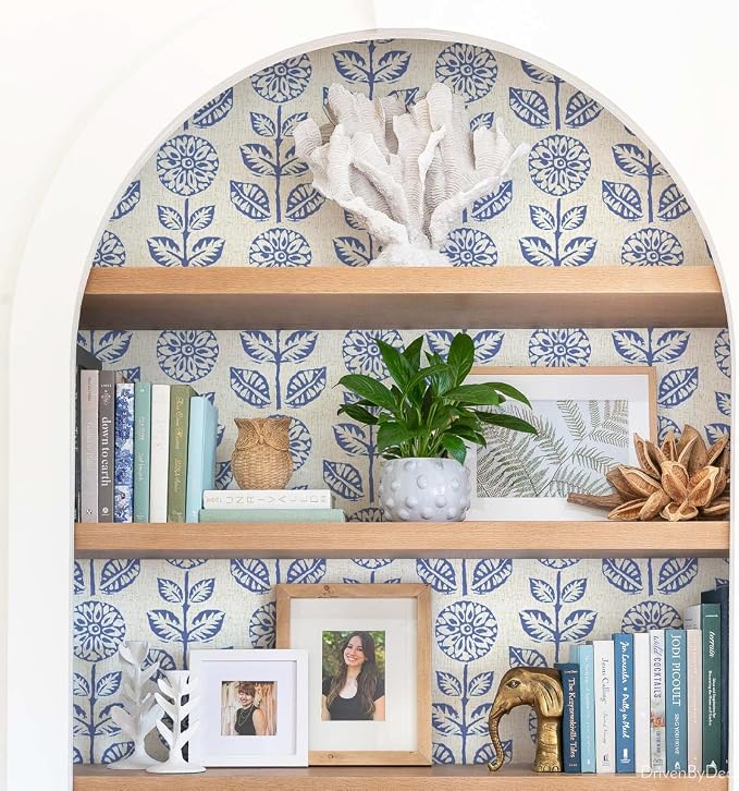 Wudnaye Blue Floral Peel and Stick Wallpaper Blue and White Contact Paper 17.7in×118in Vintage Floral Self Adhesive Wallpaper Navy Removable Tulip Wall Paper Waterproof for Bathroom Farmhouse Decor