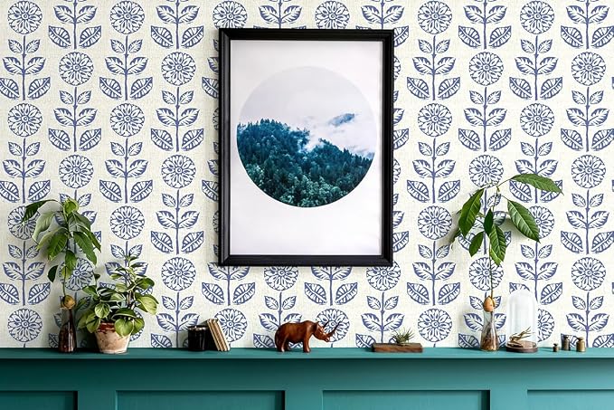 Wudnaye Blue Floral Peel and Stick Wallpaper Blue and White Contact Paper 17.7in×118in Vintage Floral Self Adhesive Wallpaper Navy Removable Tulip Wall Paper Waterproof for Bathroom Farmhouse Decor