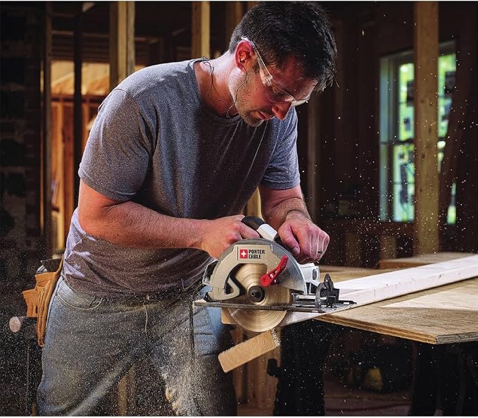 Porter-Cable PCE300 15 Amp 7-1/4 in. Steel Shoe Circular Saw