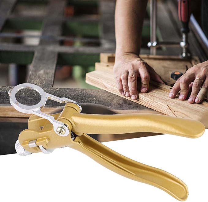 Handsaw Zinc Alloy and Copper Alloy Saw Set Tool Saw Set Pliers, Woodwork Hand Tools Sawset Puller with Magnifier, DIY Accessories Carpentry for Woodworking Saw Blades