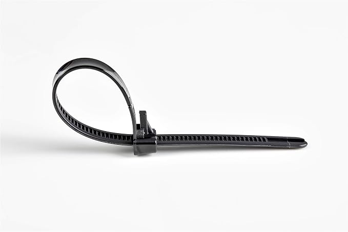 StarTech 5"(12cm) Reusable Cable Ties, 100 Pack, Black, TAA (CBMZTRB5BK) | 94V-2/UL Listed, 1/4"(7mm) wide, 1-1/8"(30mm) Bundle Dia. 50lb(22kg) Tensile Strength, Releasable Nylon Ties, Indoor/Outdoor