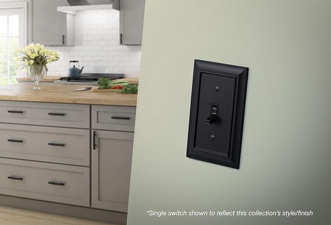 Franklin Brass Architectural (1-Pack) Outlet Covers Matte Black 1-Gang Wall Plate Single Duplex Switch Plates Electrical Guard 64218