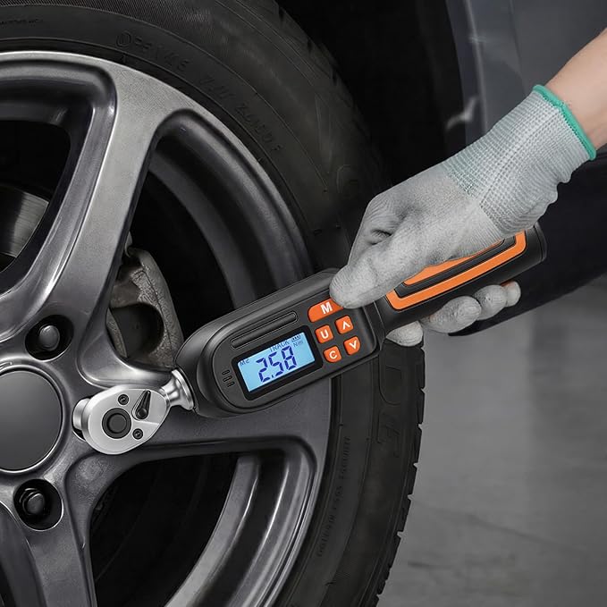 VEVOR Torque Wrench Set 1/4" Drive 42-Piece Digital Torque Wrench 4 Units, ±2% Accuracy, LCD Screen, with Buzzer and LED Indicator, with Sockets, Bits, Extension Bar, Adapter, for Automotive Repair