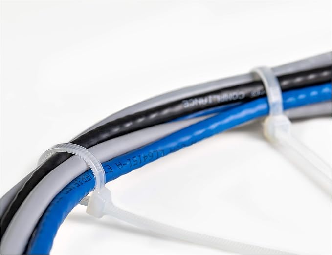 StarTech.com 10"(25cm) Cable Ties - 1/8"(4mm) Wide, 2-5/8"(68mm) Bundle Diameter, 50lb(22kg) Tensile Strength, Nylon Self Locking Zip Ties w/Curved Tip, 94V-2/UL Listed, 1000 Pack - White, TAA