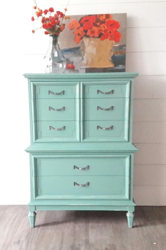 Chalky Chicks 32 Fl Oz Matte Riptide (Green Blue) Chalk Paint for Furniture Without Sanding - No Prep Furniture Paint No Sanding All in One for Crafts, Walls, Cabinet, Metal, Dresser, Farmhouse