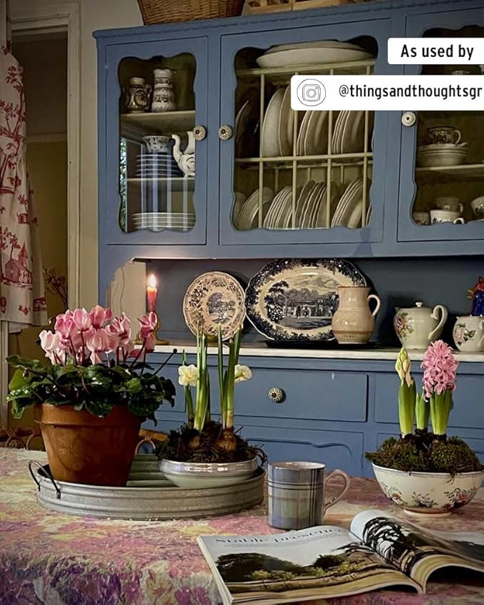 Annie Sloan Chalk Paint® (Greek Blue, 500 ml/16.9 Fl Oz) a unique decorative paint for furniture, cabinets and home décor with no sanding or priming
