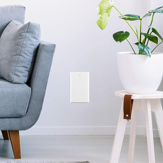 No Device Blank Wallplate,Standard Size 1-Gang 4.50" x 2.76",Smooth Face,Unbreakable Polycarbonate Thermoplastic,UL Listed,2-Pack