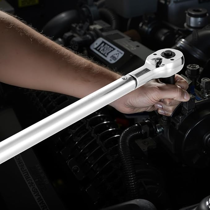 VEVOR 3/4 Inch Drive Click Torque Wrench 100-600 Ft-Lb / 136-814Nm | 1 Inch Adapter, Split Beam, 48" Length, less effort for Off-road Equipment, Trucks, Motor Homes & Drilling Platform