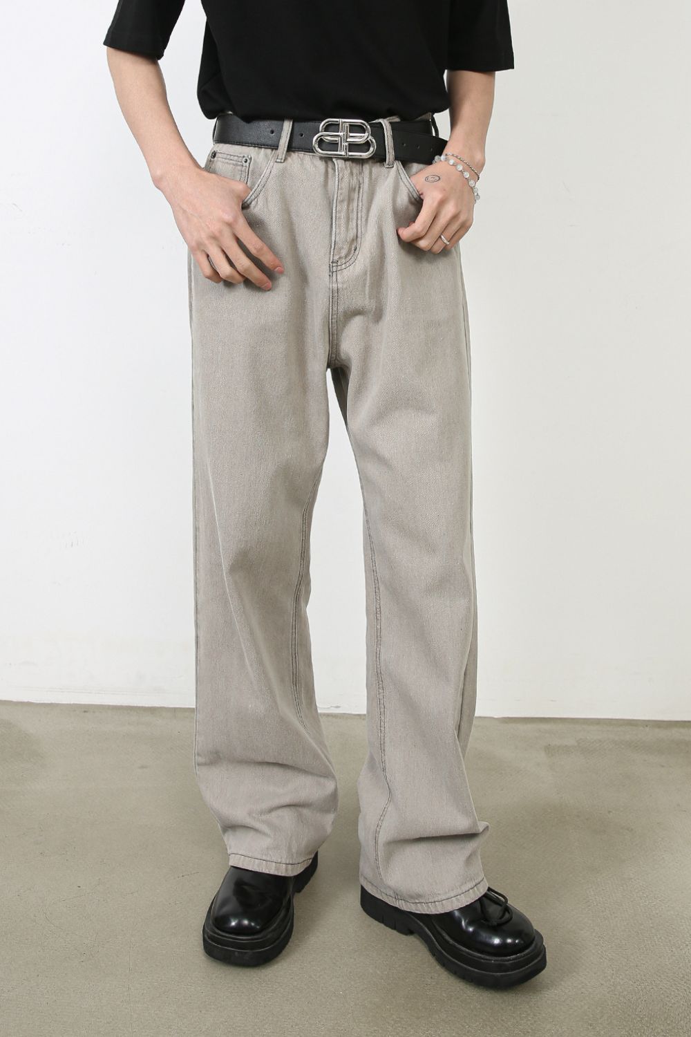 Men's Loose Fit Jeans
