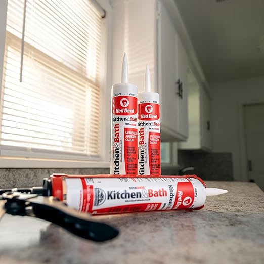 Red Devil 0405 Silicone Acrylic Caulk & Sealant, 100% Waterproof, Paintable, White Caulking for Kitchen, Bathroom, Window, With Duraguard, 5.5 oz, White, Made in USA
