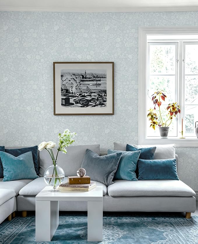 Guvana Blue and White Peel and Stick Wallpaper Floral Wallpaper Slef Adhesive Removable Waterproof Contact Paper Boho Wall Paper for Dining Room Bedroom Living Room Bathroom Kitchen 17.3“×78.7”