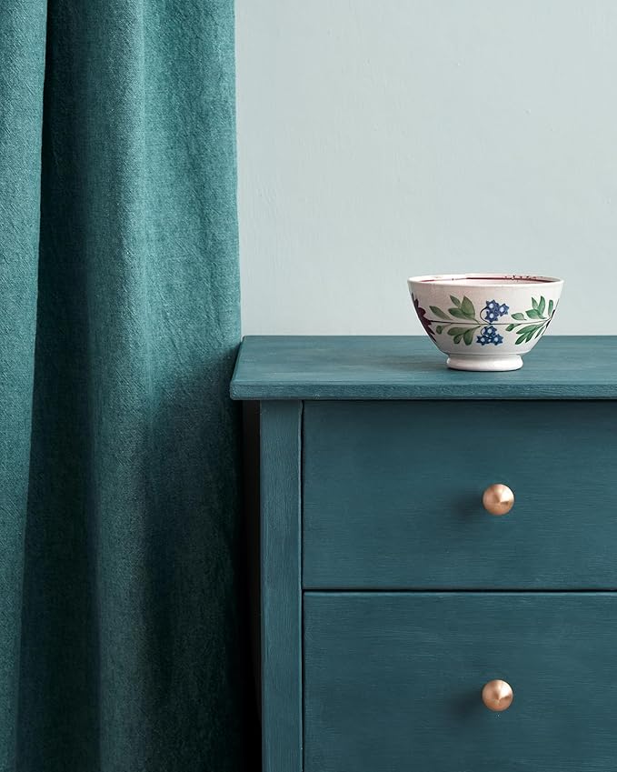 Annie Sloan Chalk Paint® (Aubusson Blue, 1 Litre/33.8 Fl Oz) a unique decorative paint for furniture, cabinets and home décor with no sanding or priming