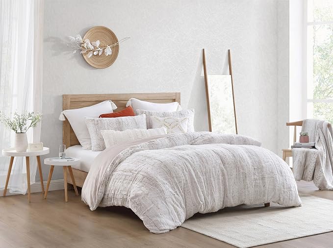 Safiyya Wallpaper White Textured Wallpaper Peel and Stick Silk Removable Wall Paper Embossed Self Adhesive Contact Paper for Bedroom Vinyl Rolls 17.3 inch X 118 inch