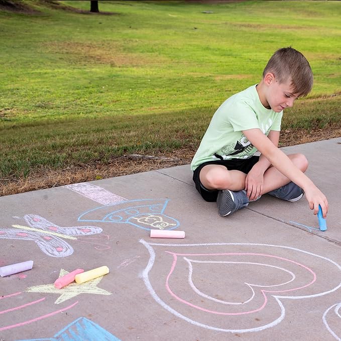 JOYIN 160 PCS Sidewalk Chalks Set-16 Colors Non-Toxic Washable Jumbo Chalk for Outdoor Art Play, Painting on Chalkboard, Blackboard and Playground