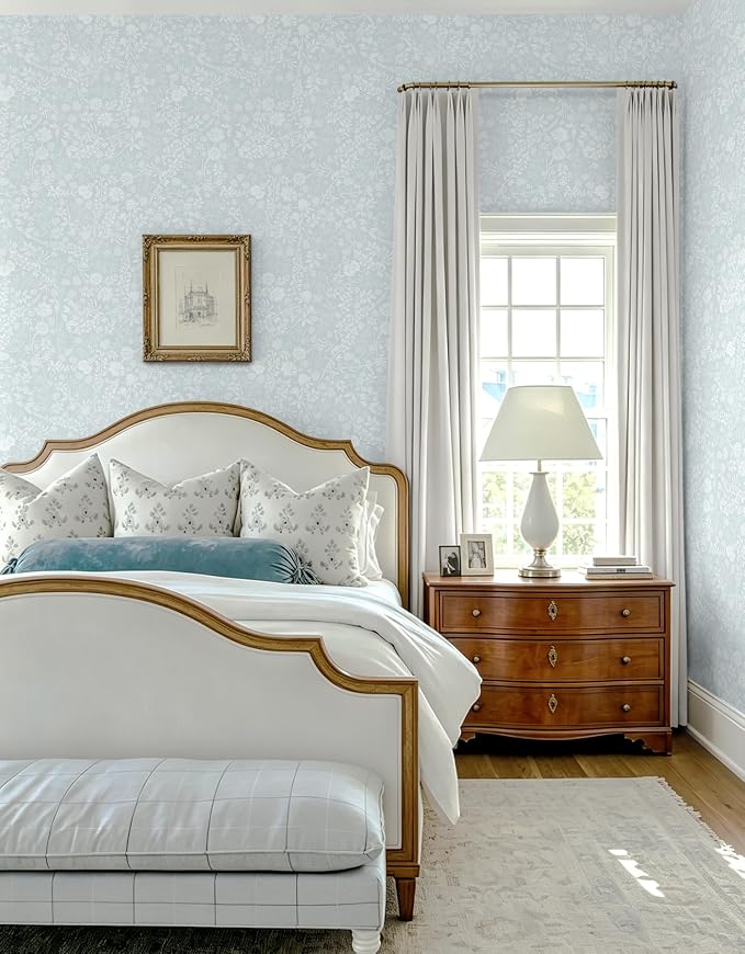 Guvana Blue and White Peel and Stick Wallpaper Floral Wallpaper Slef Adhesive Removable Waterproof Contact Paper Boho Wall Paper for Living Room Bedroom Bedroom Bathroom Kitchen 17.3“×197”