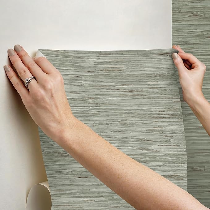 NuWallpaper Green Grassweave Peel and Stick Wallpaper, Textured Removable Wallpaper, 20.5 in x 18 ft