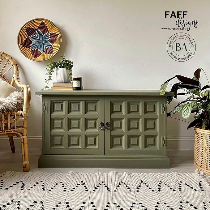 Dixie Belle Silk All-in-One Mineral Paint - Cactus (16oz) - Muted Green Water Based Built-In Primer + Topcoat for Wood + Metal - Durable Furniture Paint - Low Reflective Finish