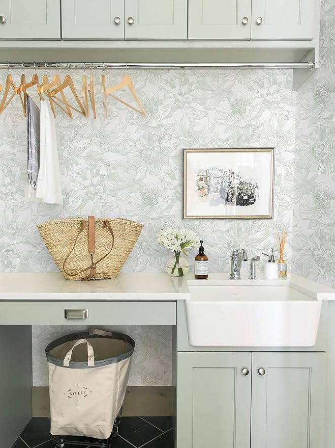 Ismoon Large Floral Peel and Stick Wallpaper Boho Green and White Contact Paper 17.3inx6.5ft Modern Wall Paper Removable Self Adhesive Vinyl Wallpaper for Bedroom Cabinet Bathroom Mural Wall Decor