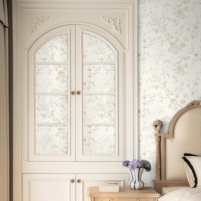 Ismoon Floral Wallpaper Peel and Stick Vintage Beige Stick on Wall Paper French Textured Contact Paper for Cabinet Removable Self Adhesive Wallpaper Vinyl Roll Shelf Deco, 17.3x196in