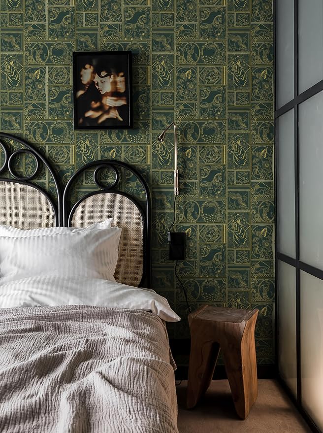 Erfoni 394"x17.7" Vintage Peel and Stick Wallpaper Green and Gold Contact Paper Peel and Stick Removable Animal Pattern Wall Paper DIY Waterproof Self Adhesive Wallpaper for Accent Wall Covering
