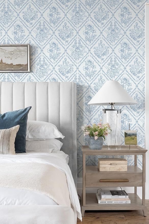 Toduso Peel and Stick Wallpaper Vintage Wall Paper Blue and White Contact Paper Floral Removable Wallpaper for Bathroom Bedroom Flower Waterproof Self Adhesive Vinyl Drawer Decor 17.3"x393.7"