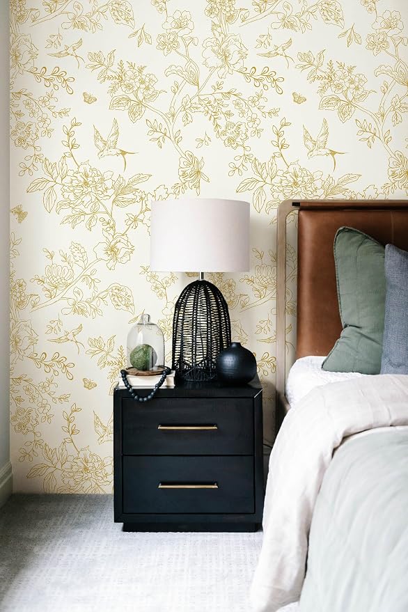 Froluya Cream White and Gold Floral Wallpaper Peel and Stick Wallpaper 17.7"x393.7" Vintage Floral Removable Self Adhesive Wall Paper for Bedroom Boho Contact Paper Peel and Stick Decorative Cabinets
