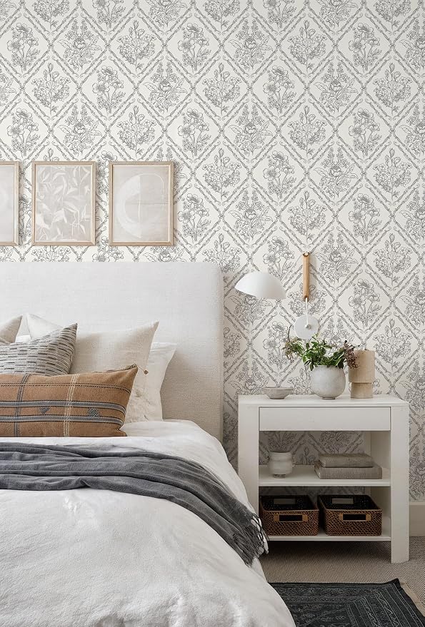 Toduso Peel and Stick Wallpaper Vintage Wall Paper Black and Cream White Contact Paper Neutral Removable Wallpaper for Kitchen Bathroom Bedroom Floral Waterproof Self Adhesive Vinyl 17.3"x78.7"